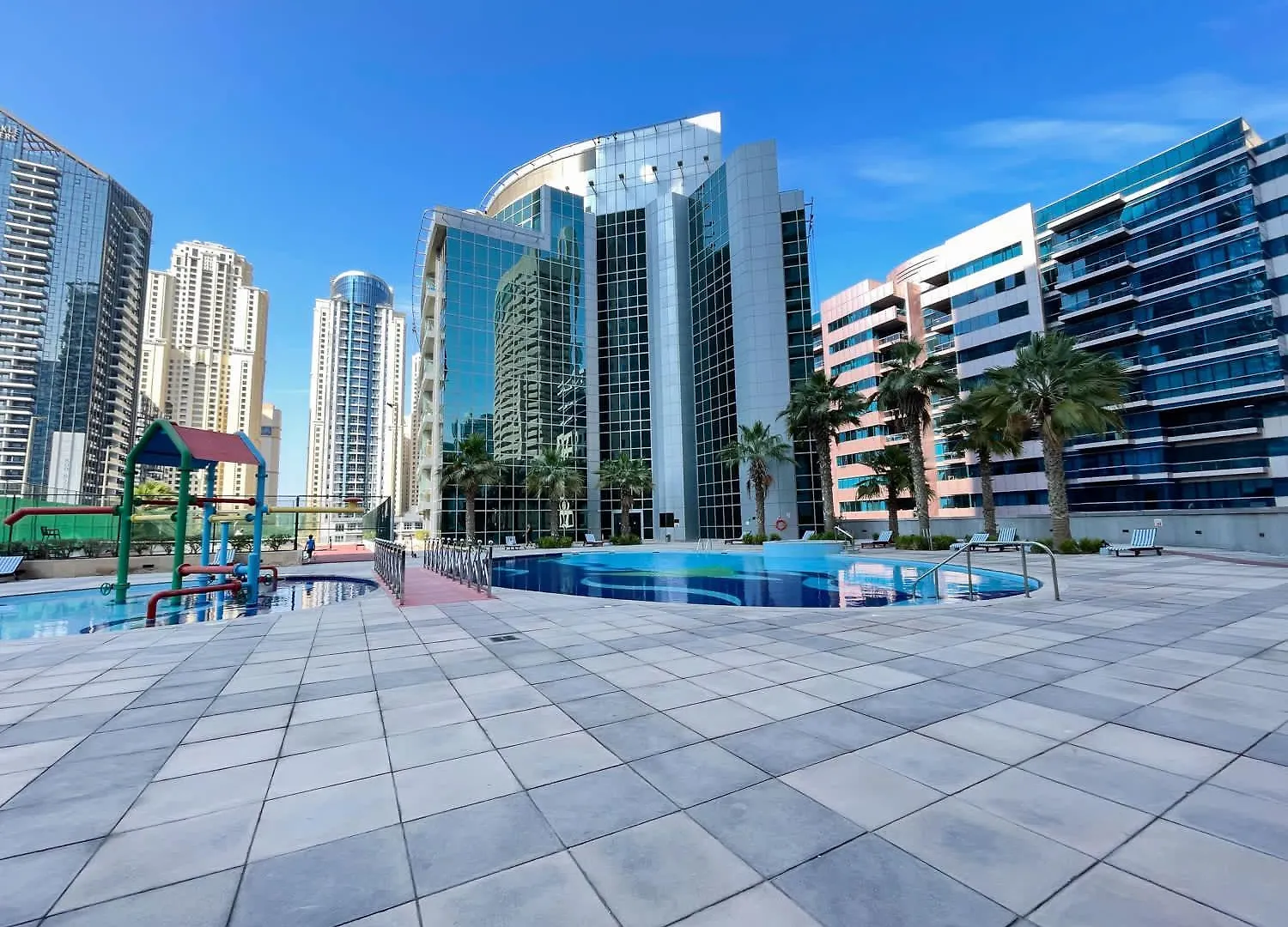 Spacious 3Br Marina Stay With City Views Dubai