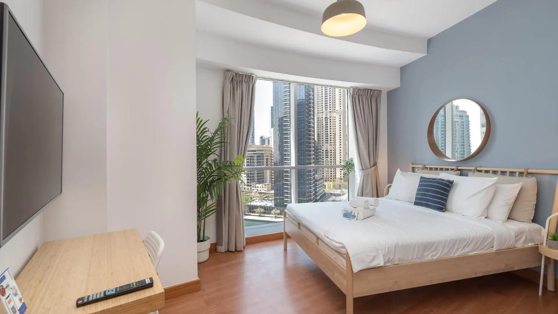 Spacious 3Br Marina Stay With City Views Dubai